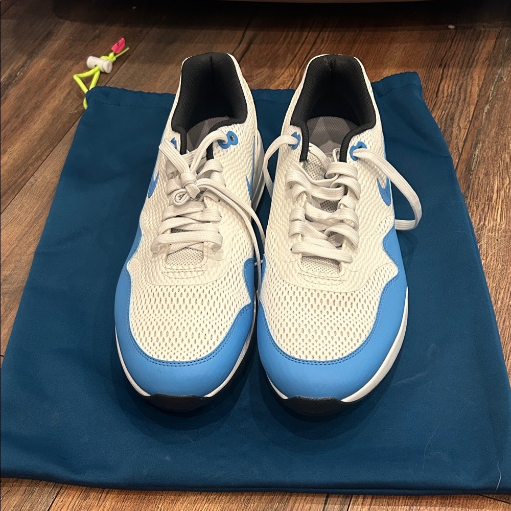 Men's Nike Air Max Golf Shoes